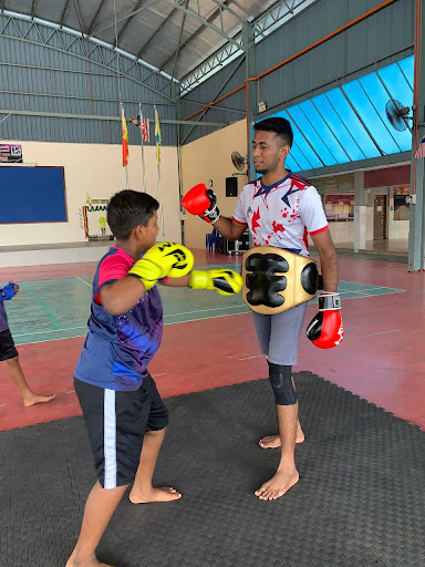 APE X MUAY THAI SG.CHO APE X MUAY THAI SG.CHO