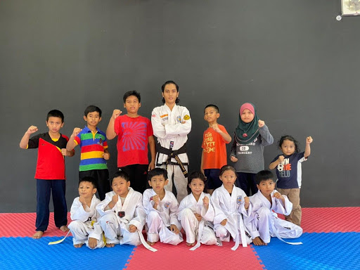 High kicks taekwondo centre 2 cawangan pasir mas