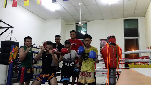 Pusat Latihan Muay Thai Kala Merah