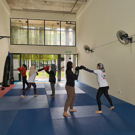 SheFights - Ladies Only Gym SheFights - Ladies Only Gym