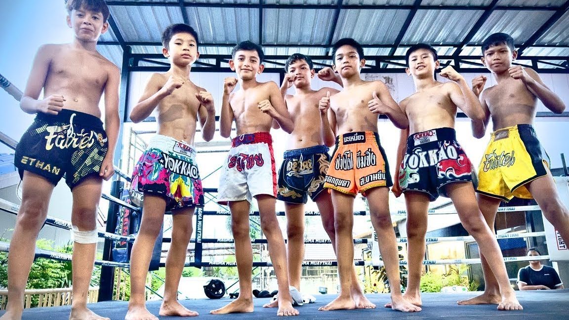 kelas muay thai terbaik di bukit rambai