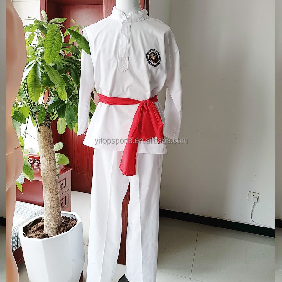 Kombat Regalia - Pembekal Barangan Sukan Tempur dan Beladiri 1 kombat regalia pembekal barangan sukan tempur dan beladiri